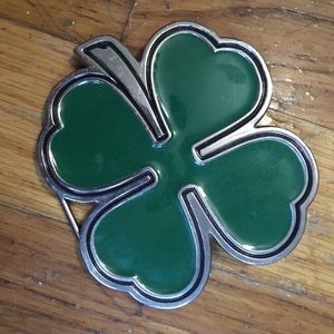 Clover belt buckle